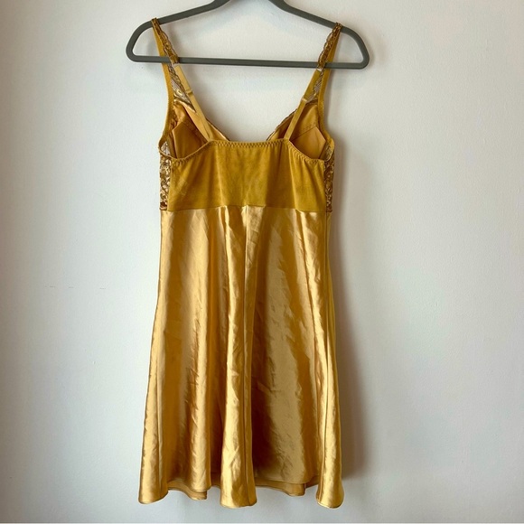 Vintage Victoria’s Secret Gold Satin Slip Dress M | Lace Bust Coquette Y2K - Picture 5 of 13